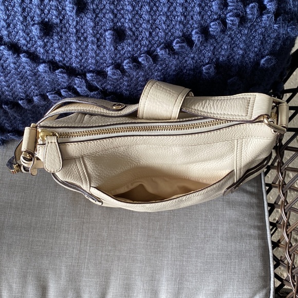 Cream Anne Klein Purse - Picture 4 of 6